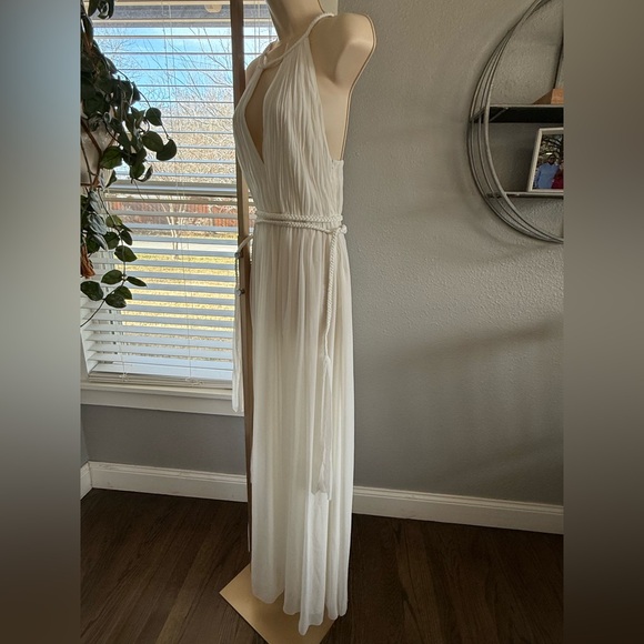 Alice + Olivia Naomi Pleated Goddess Dress Size 0 - Picture 4 of 7